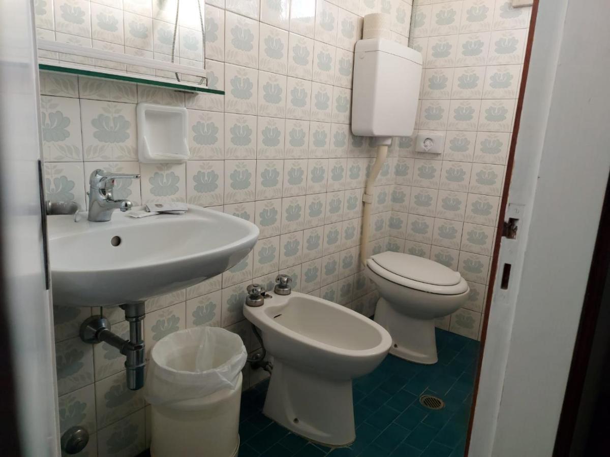 Hotel Brezza Ρίμινι Εξωτερικό φωτογραφία