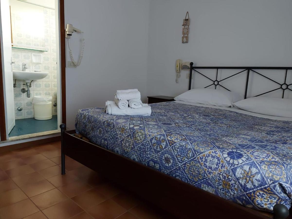 Hotel Brezza Ρίμινι Εξωτερικό φωτογραφία
