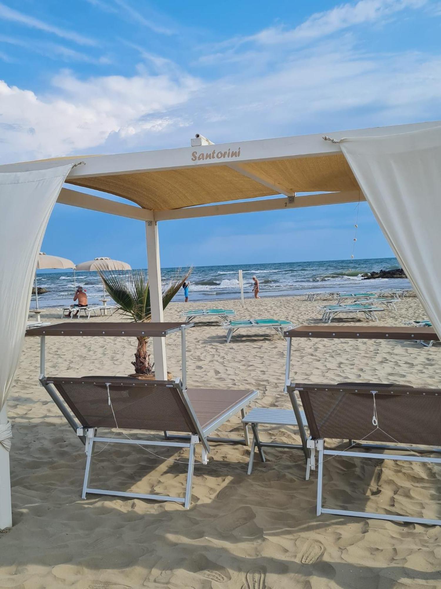 Hotel Brezza Ρίμινι Εξωτερικό φωτογραφία